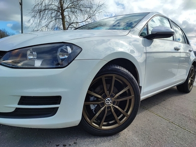 2014 - Volkswagen Golf Automatic