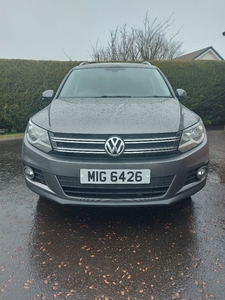 2014 - Volkswagen Tiguan Automatic