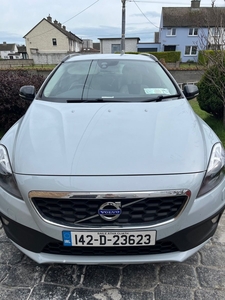 2014 - Volvo V40 Manual