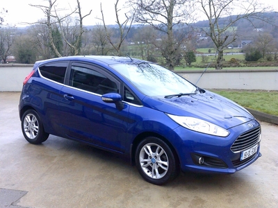 2015 - Ford Fiesta Manual