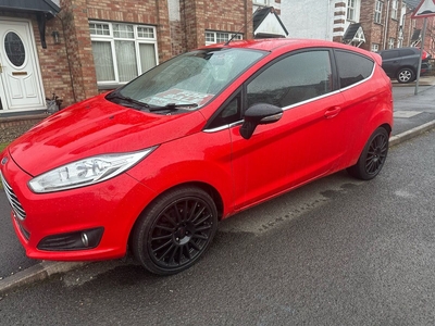 2015 - Ford Fiesta Manual