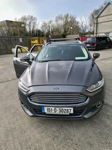 2015 - Ford Mondeo Manual