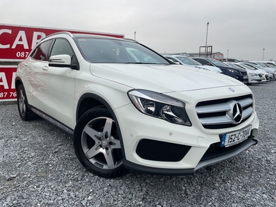 2015 - Mercedes-Benz GLA-Class Manual