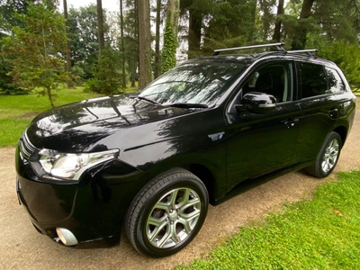 2015 - Mitsubishi Outlander Automatic