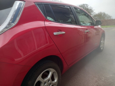 2015 - Nissan Leaf Automatic