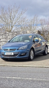 2015 - Opel Astra Manual