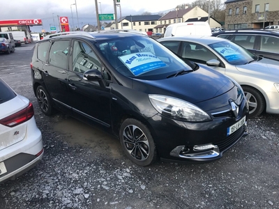 2015 - Renault Grand Scenic Manual