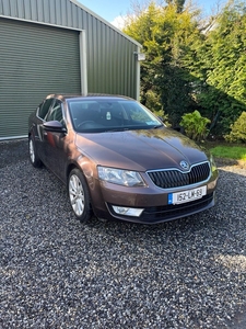 2015 - Skoda Octavia Manual