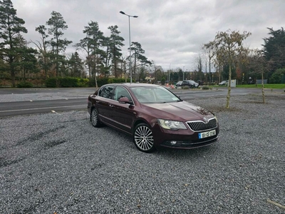 2015 - Skoda Superb Manual