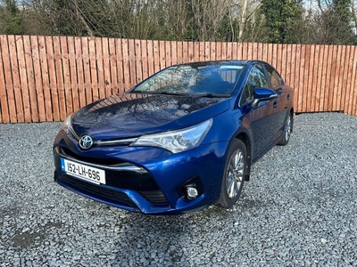 2015 - Toyota Avensis Manual