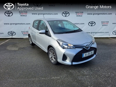 2015 - Toyota Yaris Manual