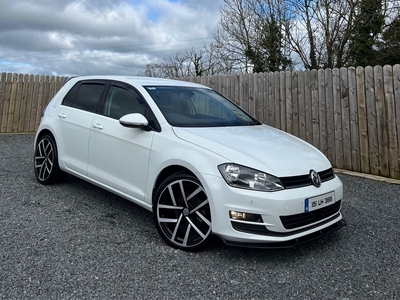 2015 - Volkswagen Golf Manual