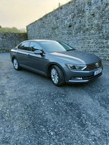 2015 - Volkswagen Passat Manual