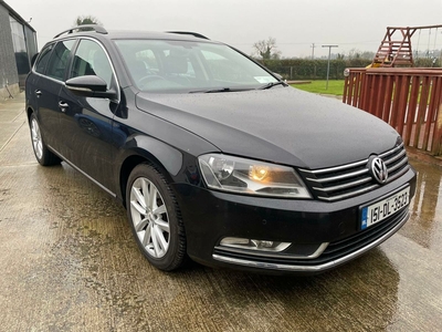 2015 - Volkswagen Passat Manual