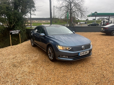 2015 - Volkswagen Passat Manual