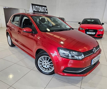 2015 - Volkswagen Polo Automatic