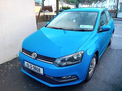 2015 - Volkswagen Polo Manual