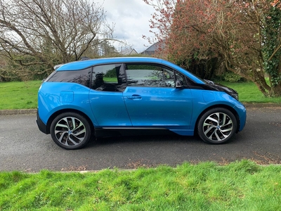 2016 - BMW i3 Automatic