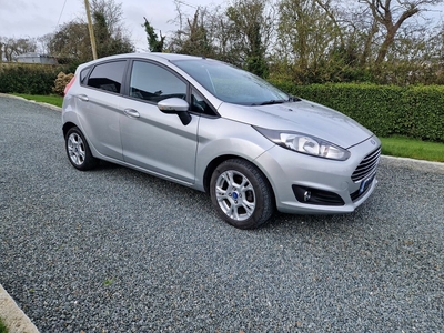 2016 - Ford Fiesta Manual