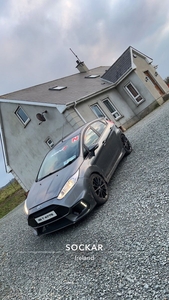 2016 - Ford Fiesta Manual