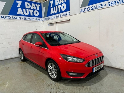 2016 - Ford Focus Manual