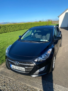 2016 - Hyundai i30 Manual