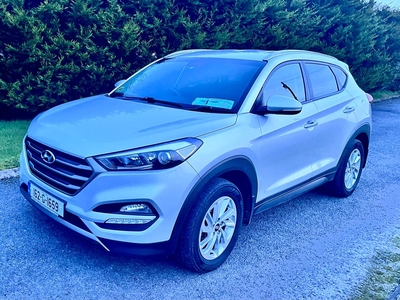 2016 - Hyundai Tucson Manual