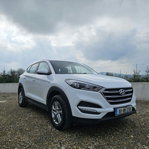 2016 - Hyundai Tucson Manual