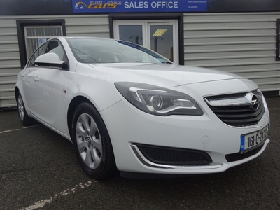 2016 - Opel Insignia Manual