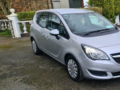 2016 - Opel Meriva Manual