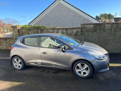 2016 - Renault Clio Manual