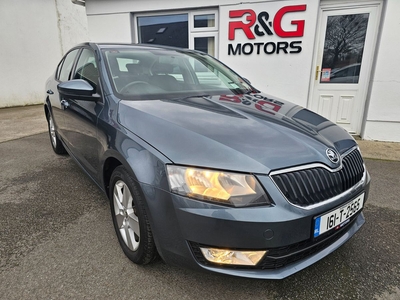 2016 - Skoda Octavia Manual