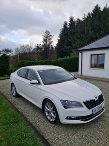 2016 - Skoda Superb Manual