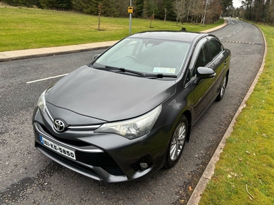 2016 - Toyota Avensis Manual