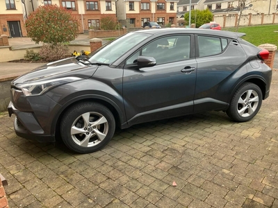 2016 - Toyota C-HR Manual