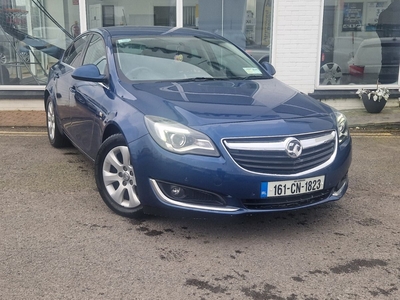 2016 - Vauxhall Insignia Manual