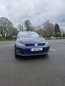 2016 - Volkswagen Golf Manual