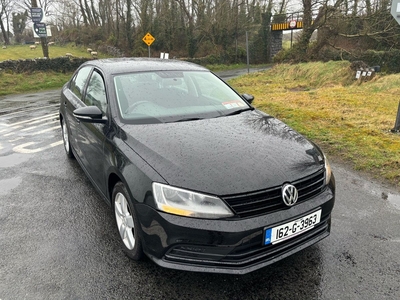 2016 - Volkswagen Jetta Manual