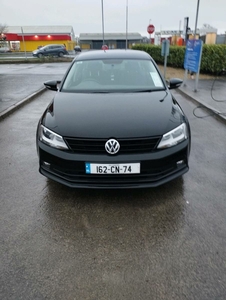 2016 - Volkswagen Jetta Manual