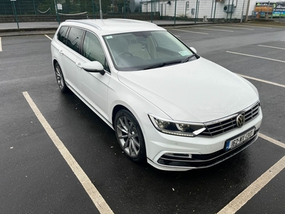 2016 - Volkswagen Passat Automatic