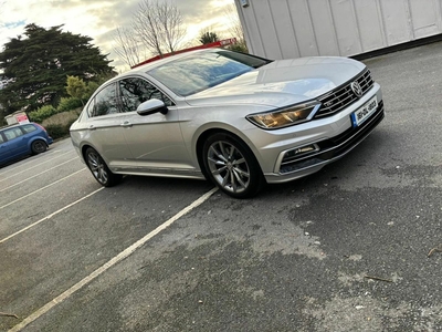 2016 - Volkswagen Passat Manual