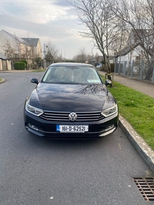 2016 - Volkswagen Passat Manual