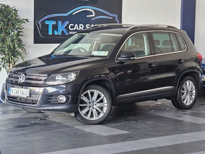 2016 - Volkswagen Tiguan Manual