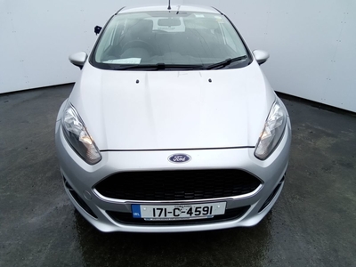 2017 - Ford Fiesta Manual