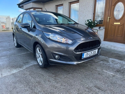 2017 - Ford Fiesta Manual