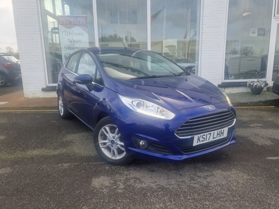 2017 - Ford Fiesta Manual