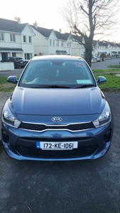 2017 - Kia Rio Manual