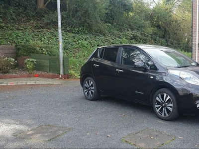 2017 - Nissan Leaf Automatic