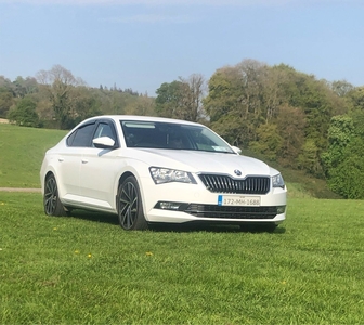 2017 - Skoda Superb Manual