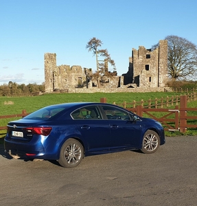 2017 - Toyota Avensis Manual